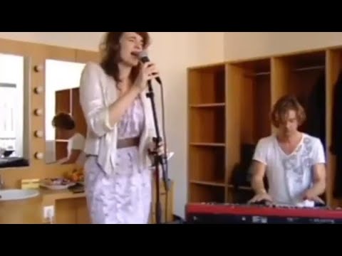 Hooverphonic - Noémie's Audition (2010)