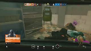 PS4  R6S