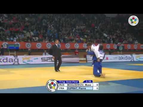 Judo Grand-Prix Samsun 2013: Musa MOGUSHKOV (RUS) - Pierre DUPRAT (FRA) Semi Final [-73kg]