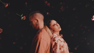 4 ROSES Lyrics English Translation