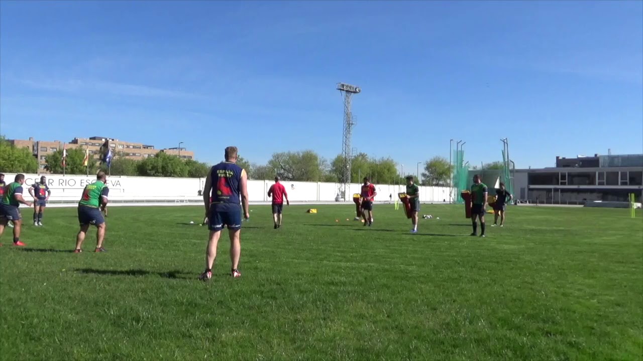 Ataque de delanteros desde ruck