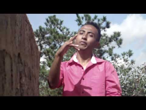AZA MANDAO -AN SOFT(Clip officiel by uni'tee pro.). mp4