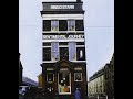 Ringo Starr : 1970 : Whispering Grass Don't Tell The Trees