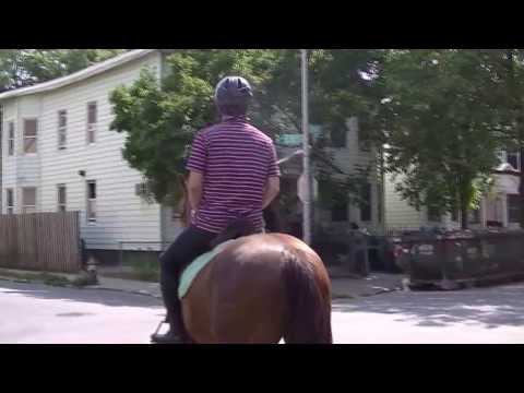 Kensington Stables Club［51 Caton Pl, Brooklyn, NY］