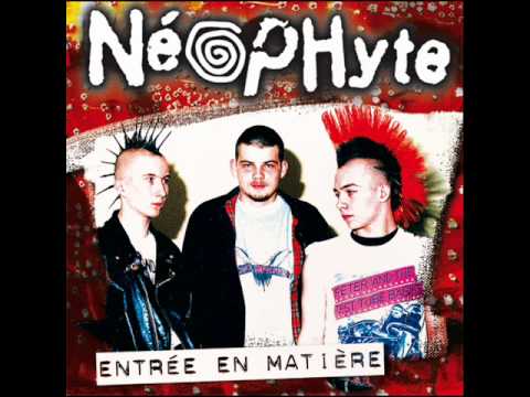 Néophyte - Blonde Aux Cheveux Teints
