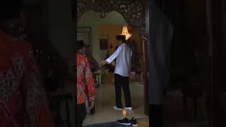 Download lagu Akhlak Presiden Jokowi bertemu dengan Ibu Shinta Nuriyah Wahid istri Gus Dur  Ulama Besar mp3