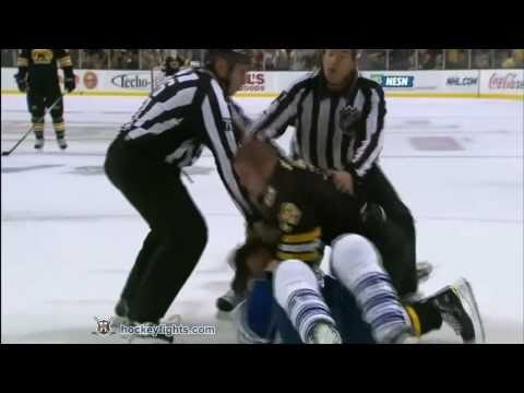 Dion Phaneuf vs Nathan Horton Oct 28, 2010