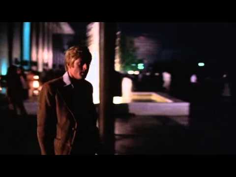 Woodward on his way to meet Deep Throat (All the President's Men - film)