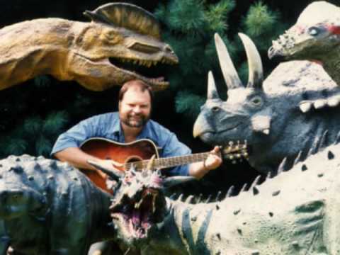 Buddy Davis sings I KNOW ALL THE DINOSAURS Music Video