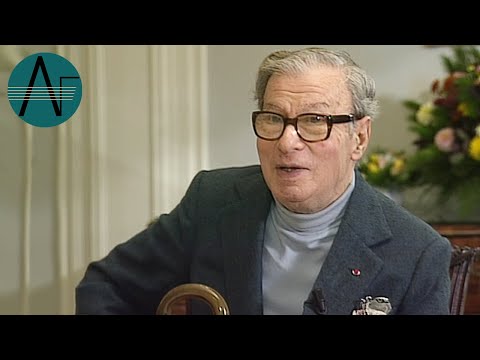 Nathan Milstein having dinner with Pinchas Zukerman (1991)