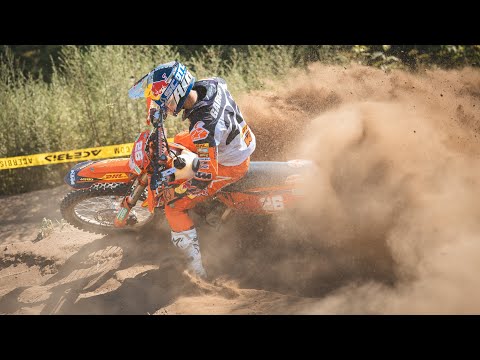 Enduro GP Estonia 2021 | Josep Garcia surfing the Sand by Jaume Soler