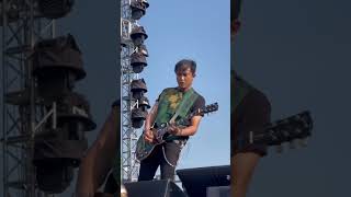 Download lagu MENANTI SEBUAH JAWABAN - lead guitar PRAMBANAN JAZZ FESTIVAL 2023 mp3