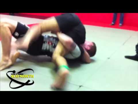 9) u90kgs Novice - Maksut Ismailov (Chokdee Academy) vs. Connor Mullen (FCP Centre)