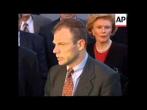 FRANCE: PARIS:  BOSNIA PEACE TALKS STALLED