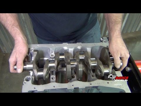 How To Rebuild A 1.3L Suzuki Samurai Engine (Part 1) Crankshaft Installation