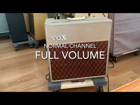Vox AC-10 2-Channel 10-Watt 1x10" Guitar Combo 1961 - 1963 - Fawn image 25