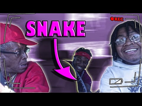 Snake Prank (SUPER HILARIOUS) (MUST WATCH)