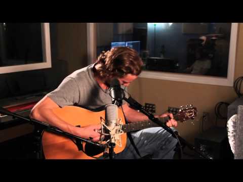 Sui Generis - "Sometimes I Wonder" (Live at HGS)