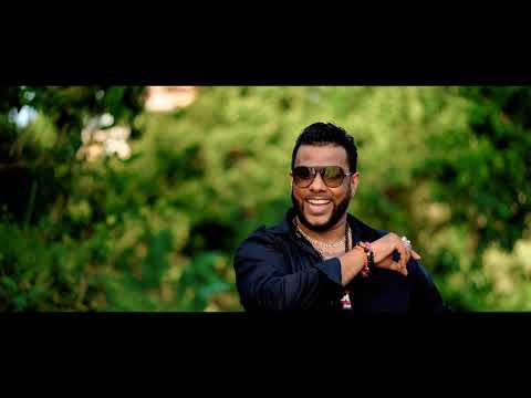 Mind Yuh Business (Official Music Video) | Raymond Ramnarine x Vicadi Singh | Chutney Soca 2022