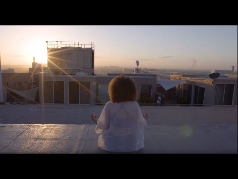 Meryem Saci - Concrete Jungle (Official Video)