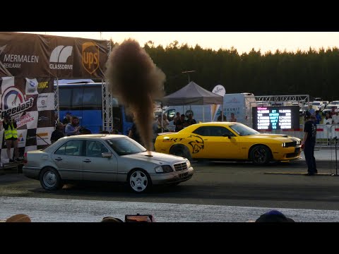 Dodge Challenger Hellcat 6.2 vs Mercedes C220d 3.0TD OM606 GT2359V + Pro52 1/4 mile drag race
