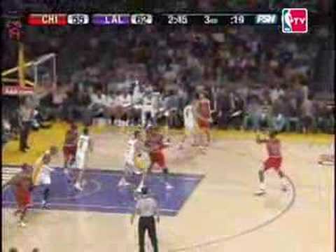 LA Lakers 106 - 78 Chicago Bulls NBA 2007/2008 Highlights
