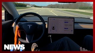 Tesla Autopilot easily runs WITHOUT a driver, Test shows