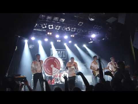 Kraftklub - Ich liebe dich (Clowns und Helden Cover) Live im Hamburg 30.10.2017