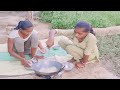 Village Cooking Vlog Video Suji Ring Recipe बच्चों के लिए सूजी रि�