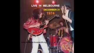 AC / DC - 03 - Show business (Melbourne - 1974)