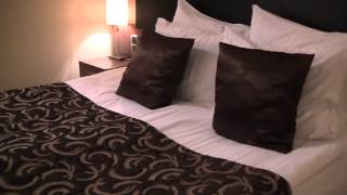 preview picture of video 'Review: Avalon Hotel, Riga, Latvia - January, 2015'