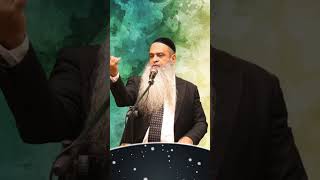 בורא עולם קורא לבניו - מרגש! #הרב_רפאל_זר (הרב רפאל זר) - התמונה מוצגת ישירות מתוך אתר האינטרנט יוטיוב. זכויות היוצרים בתמונה שייכות ליוצרה. קישור קרדיט למקור התוכן נמצא בתוך דף הסרטון