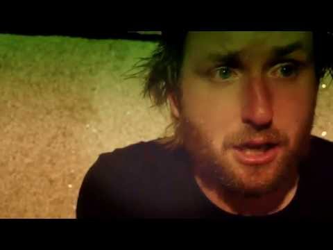 Milhões de Entrevistas #4: GUM TAKES TOOTH