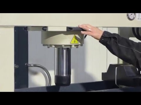 Horizontal Hydraulic Press SAHINLER DPM K 1040 80 t 2013