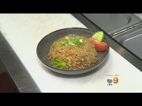 Tony's Table: Indonesian Fried Noodles