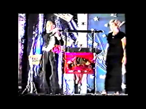 Víctor Cantero y Miriam - Guillotina