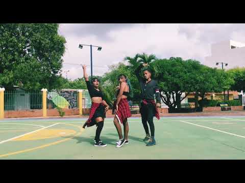 Intro CL-Hello bitches + CLC mix Dance cover by Blux #CaribeK-festival #Valledupar