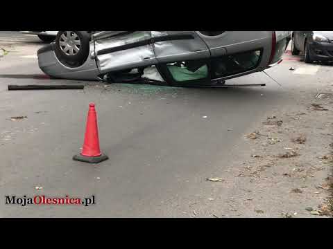 12.08.2017 Oleśnica - zdarzenie drogowe na ul. Sudoła