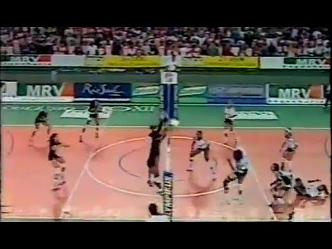 Volei Feminino 2000/2001 - MRV Minas x Vasco (finalzinho) + Vasco x BCN Osasco - (Superliga)