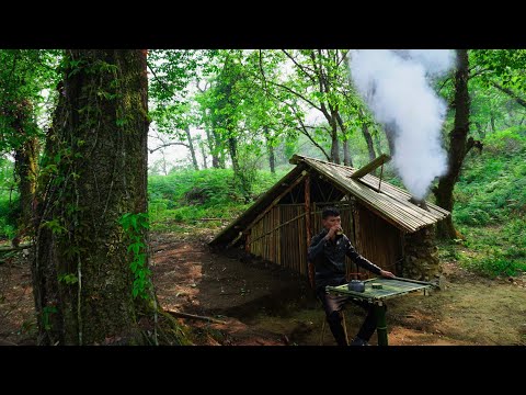 Full video : 15 days Building a survival shelter | Bushcraft bamboo hut, & clay fireplace