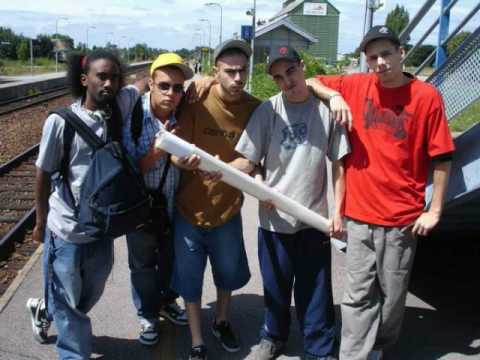 Les Gourmets - Fistfuck and vanity.