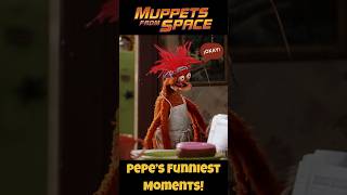 Download lagu Pepe the Prawn Steals the Show! 🦐 | Funniest Moments from Muppets From Space mp3