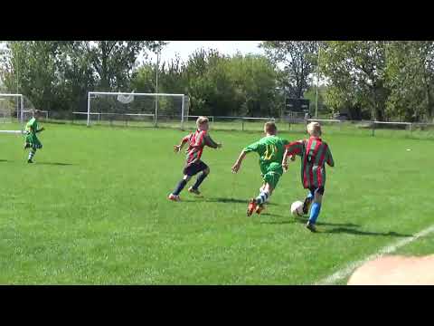 Liga U13 3 kolo OŠK Ch Grob ŠK Vrakuňa  3:8 /1:3/