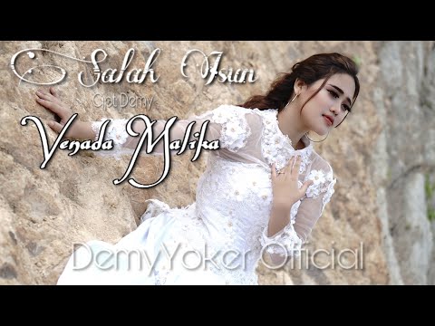 SALAH ISUN  - Venada Malika [OFFICIAL]