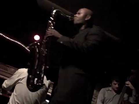 Teodross Avery-Live in Spain (Soul-Jazz)