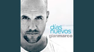 En Venta Music Video