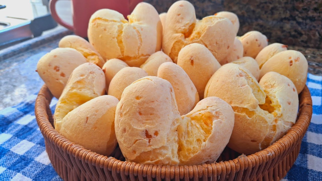BISCOITO DE POLVILHO COM FUBÁ - NÃO MURCHA