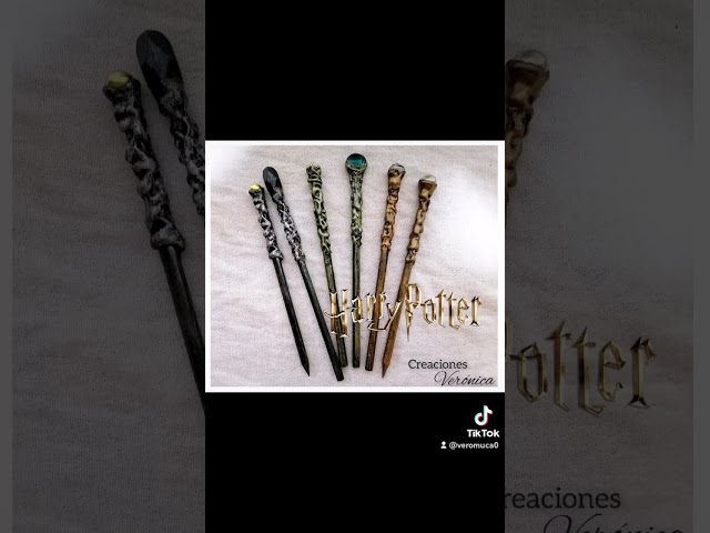Vídeo relacionado con Capaneus 12 piezas varita Madera lápices, decoración de Halloween, varita mágica lápiz de accesorios, la escritura, la magia fiestas temáticas, decoración de fiestas temáticas