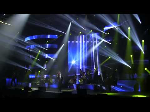 Tony Carreira Palais Des Sports Paris - Velha guitarra + Eu sem ti