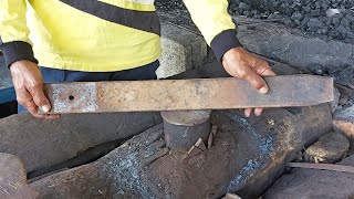 Download lagu 🔴Proses Pembuatan Golok Tebas Sepasang Panjang 57 Cm Dari Per Truk Tebal 1,5 Mili Meter😱👍 mp3 Download lagu 🔴Proses Pembuatan Golok Tebas Sepasang Panjang 57 Cm Dari Per Truk Tebal 1,5 Mili Meter😱👍 mp3